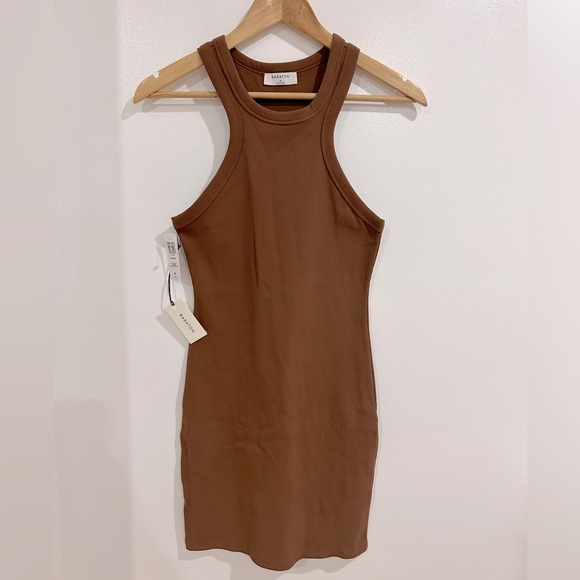 ✨NWT | Aritzia Babaton | Formarib Racerback Dress - Picture 9 of 13
